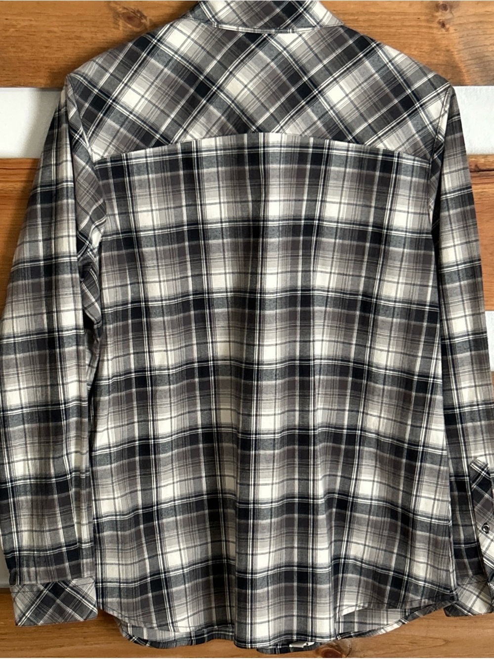 Cabela's Long Sleeve Gray/Black Plaid Button Western Zip Pocket Women's Size XL - Picture 2 of 11